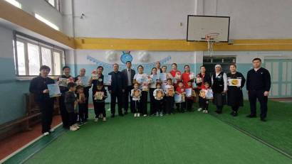 "Отбасымен бірге-биік белеске!" атты толағай отбасылық сайысы болып өтті